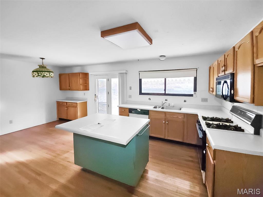 Glenrich Manor - Residential