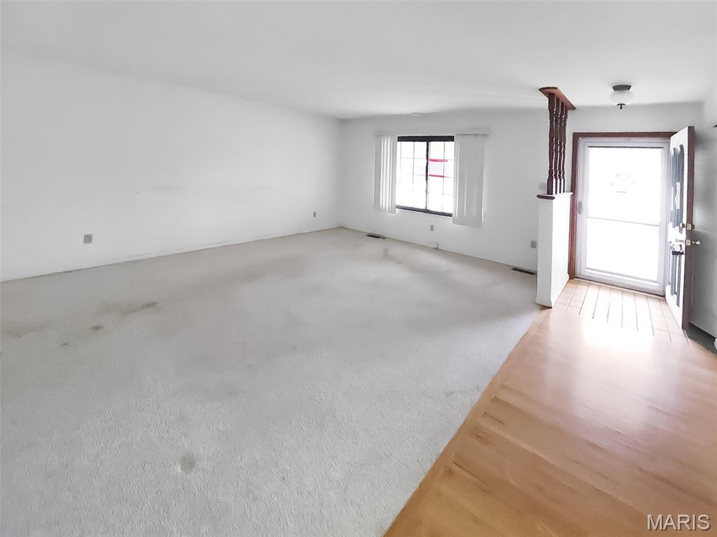 Glenrich Manor - Residential