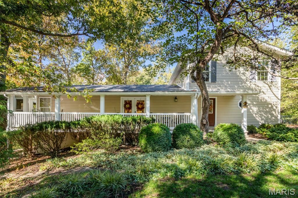 Photo of 51 Nordic Lane, Defiance, MO 63341 (MLS # 26023721)