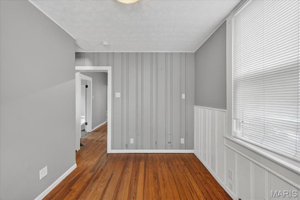 Photo of 7790 Folk Avenue, Maplewood, MO 63143 (MLS # 26019823)