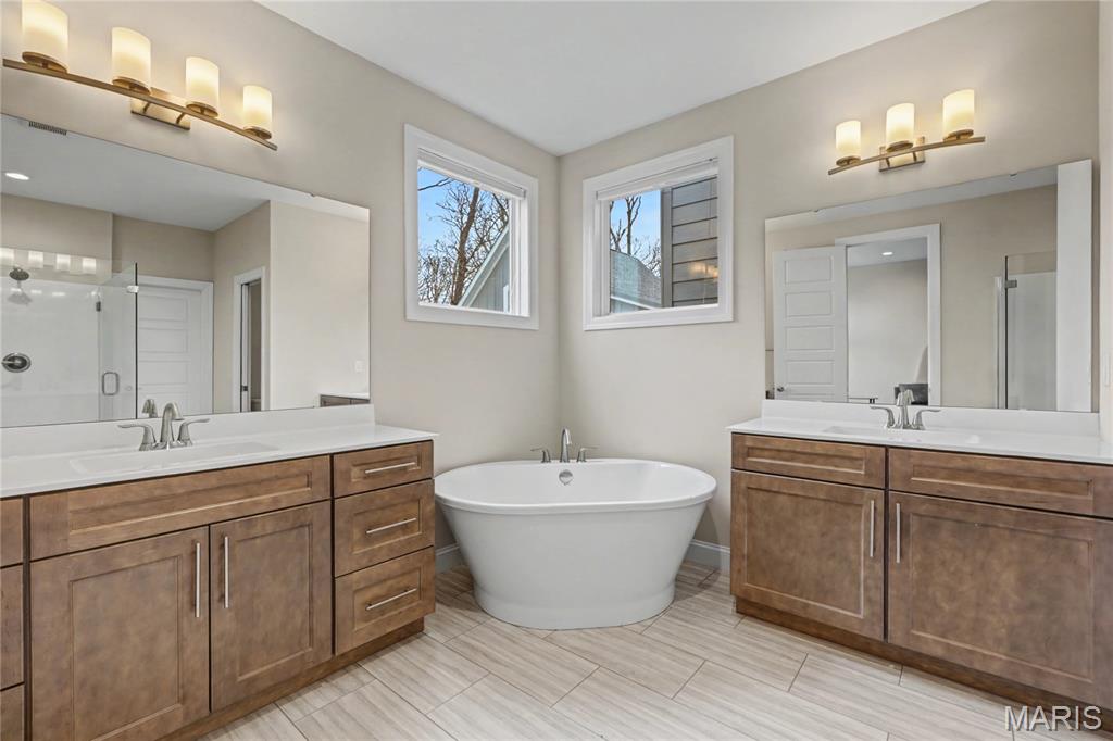 Hidden Vista Estate - Residential