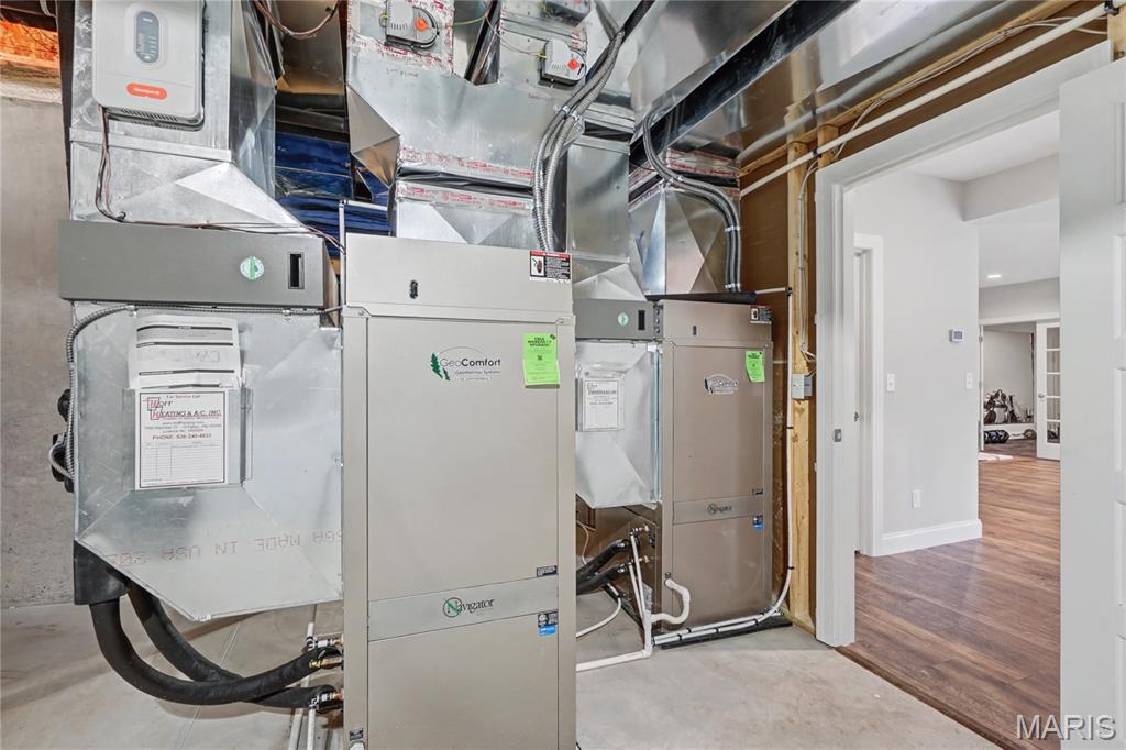 Hidden Vista Estate - Residential