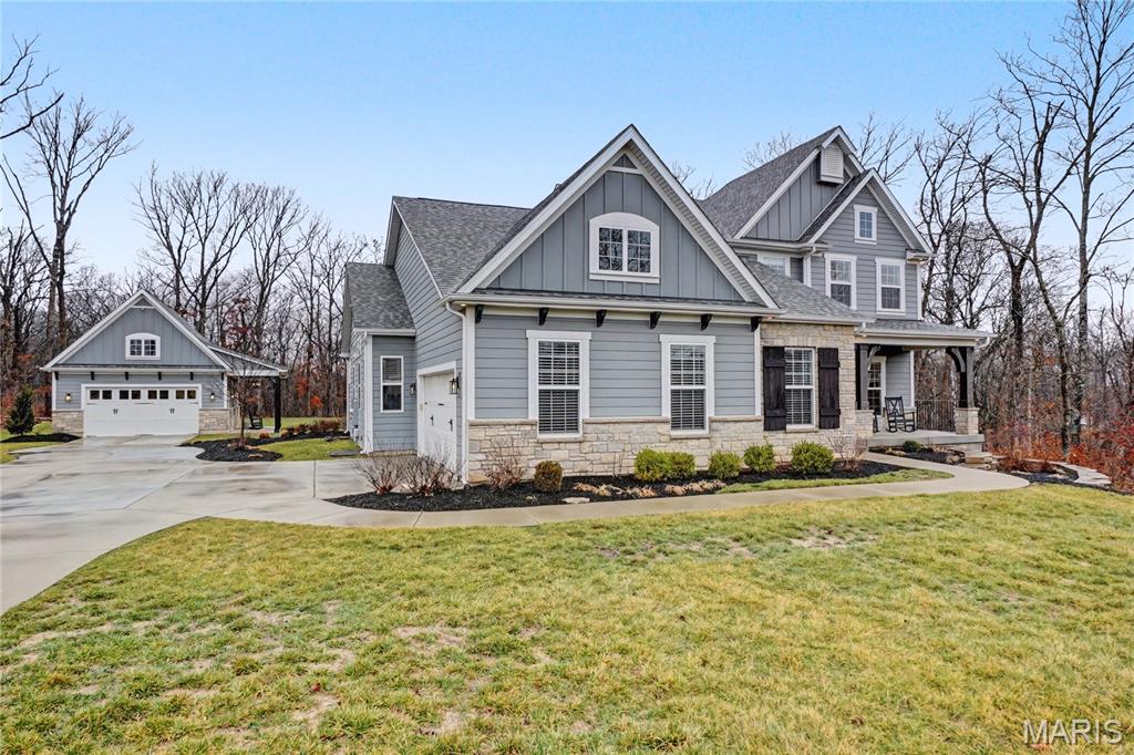 38 Hidden Vista Drive