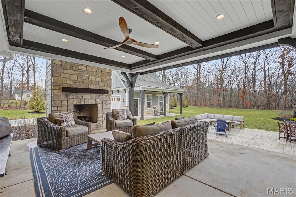 Hidden Vista Estate - Residential