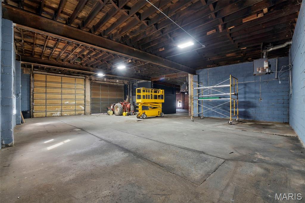 n/a - Commercial Sale