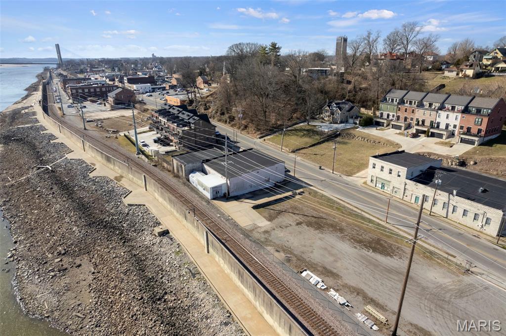 n/a - Commercial Sale