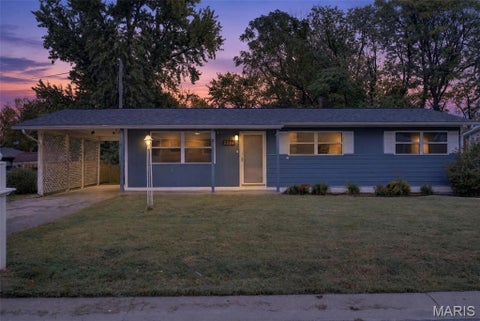 Tiny photo for 3326 Hannibal Drive, St Charles, MO 63301 (MLS # 26069255)