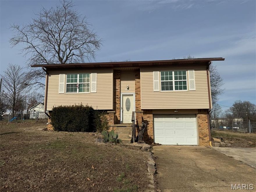 Check out this 4-bed, 1.5 bath home with a lovely fenced back yard, spacious deck, and shop perfect for outdoor entertaining. Enjoy an open floor plan that makes this house feel like home. All for under $140K! Don't miss out on this fantastic deal!