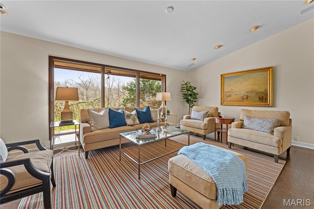 Clermont Park Lt 16 & Perry Acres - Residential