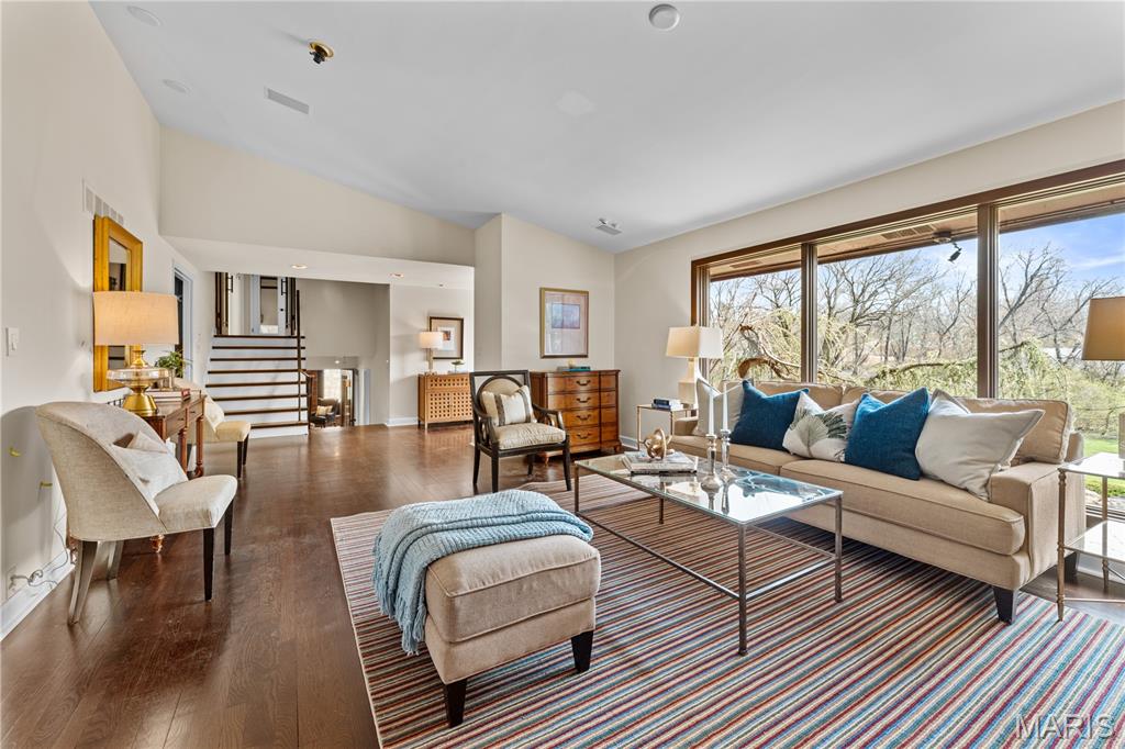 Clermont Park Lt 16 & Perry Acres - Residential