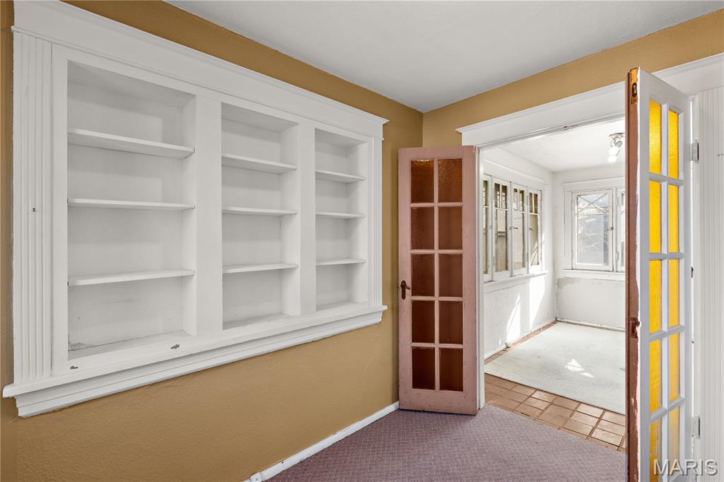 Hi Pointe - Residential