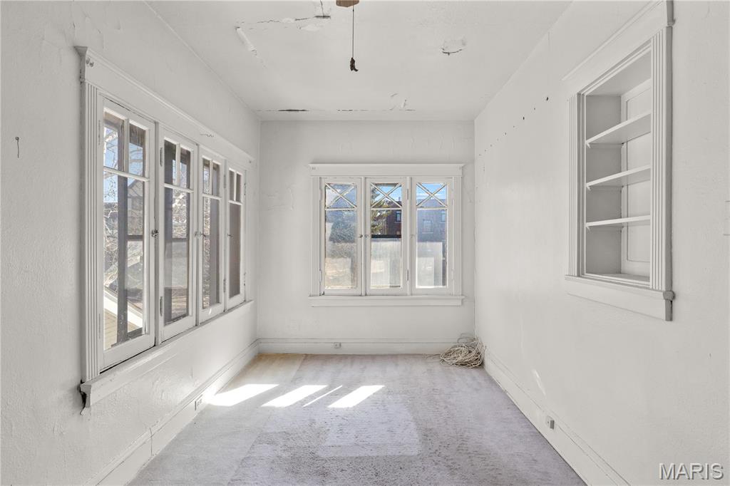 Hi Pointe - Residential