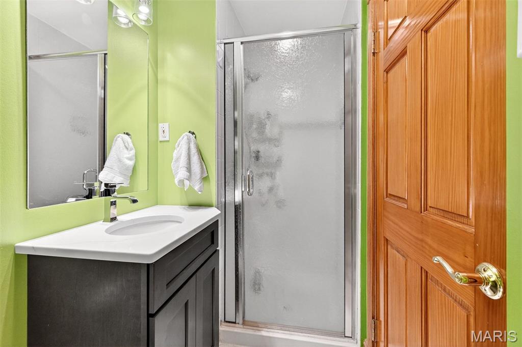 Cloverleaf Condo - Residential