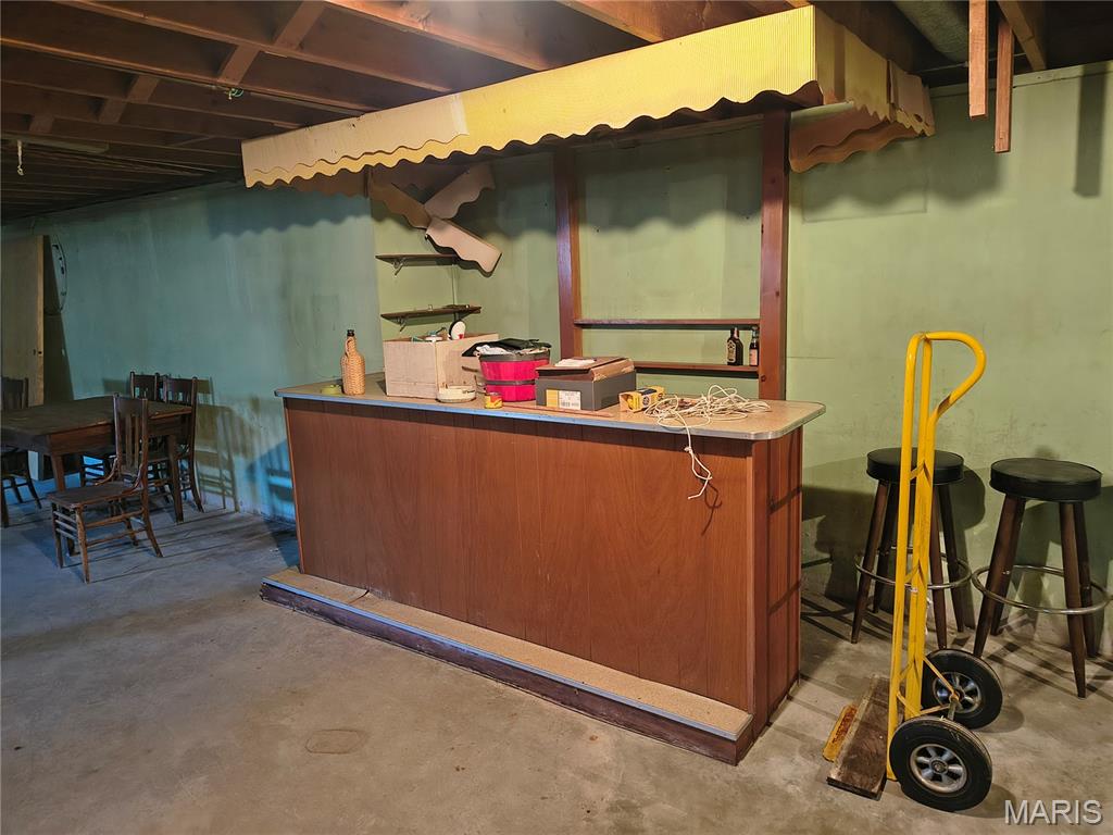 Elmwood Manor - Residential