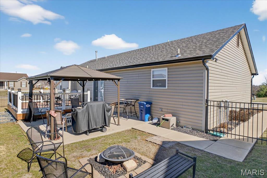 Stone Ridge Canyon #5 - Residential