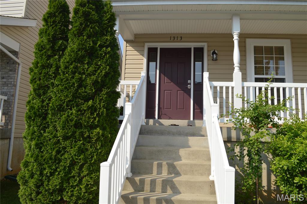 1313 Commons Circle