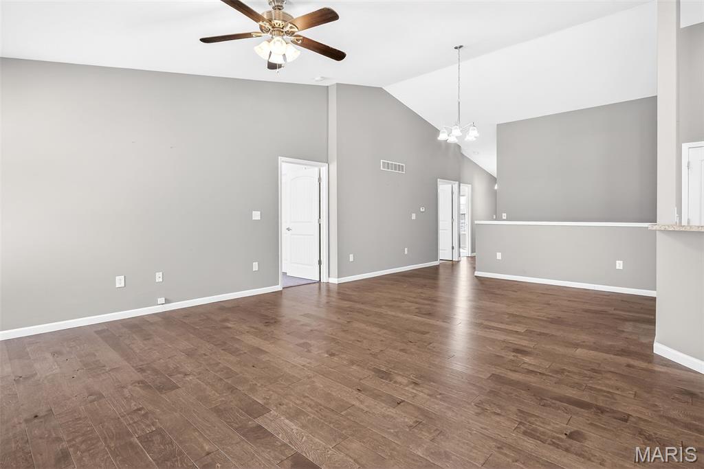 The Villas at Oak Ridge - Residential