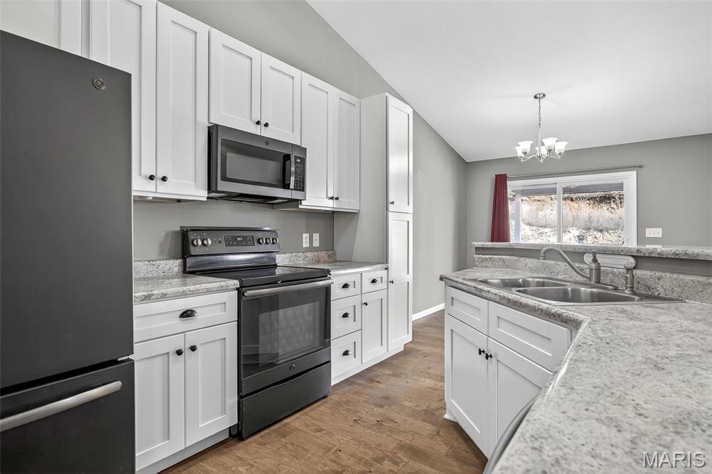 The Villas at Oak Ridge - Residential