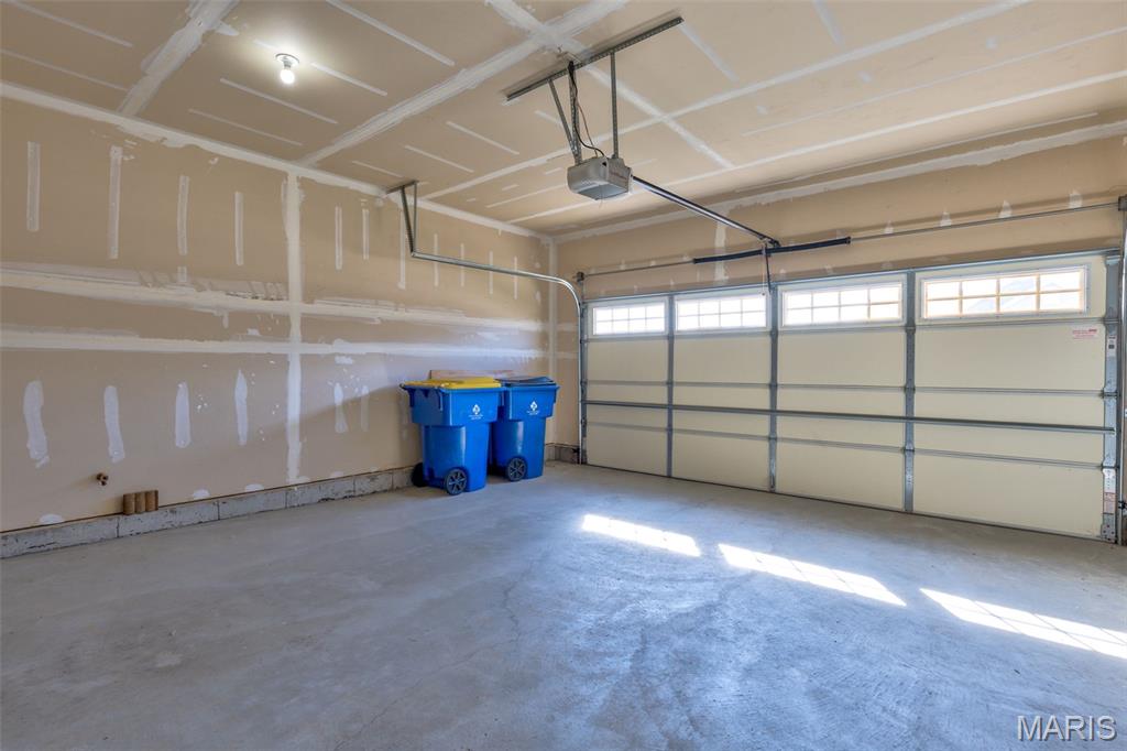 The Villas at Oak Ridge - Residential