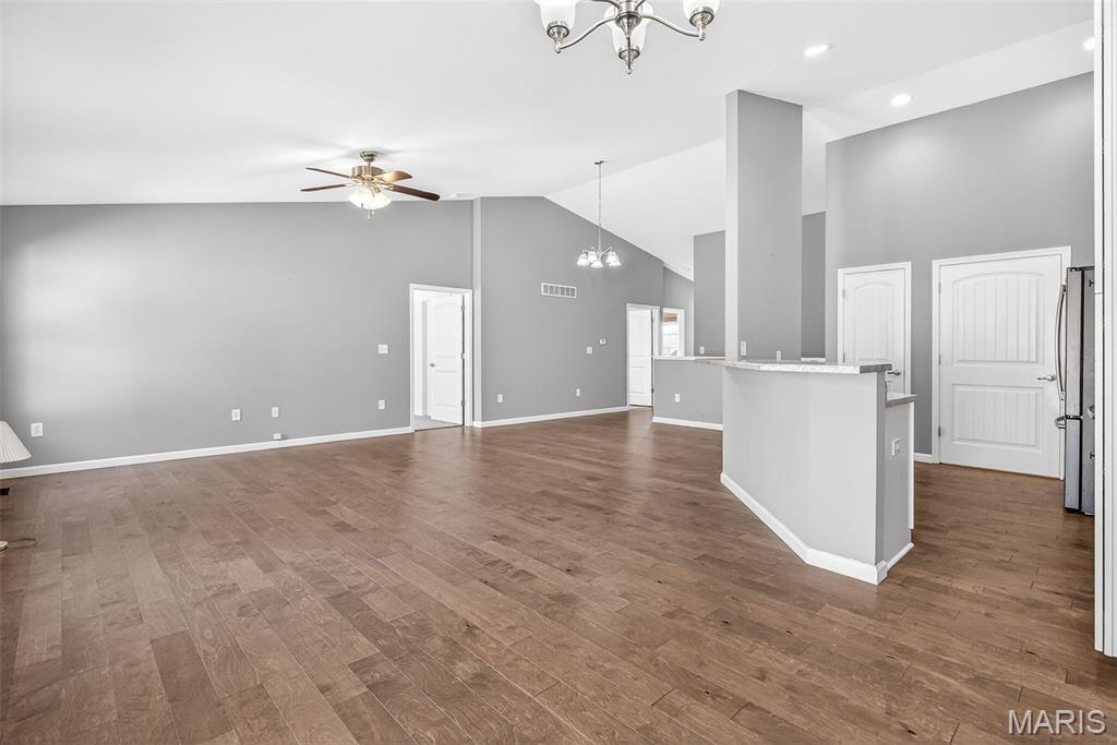 The Villas at Oak Ridge - Residential