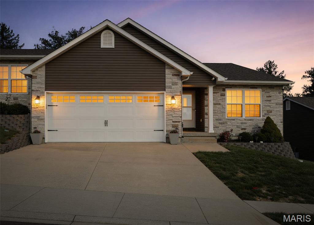 The Villas at Oak Ridge - Residential