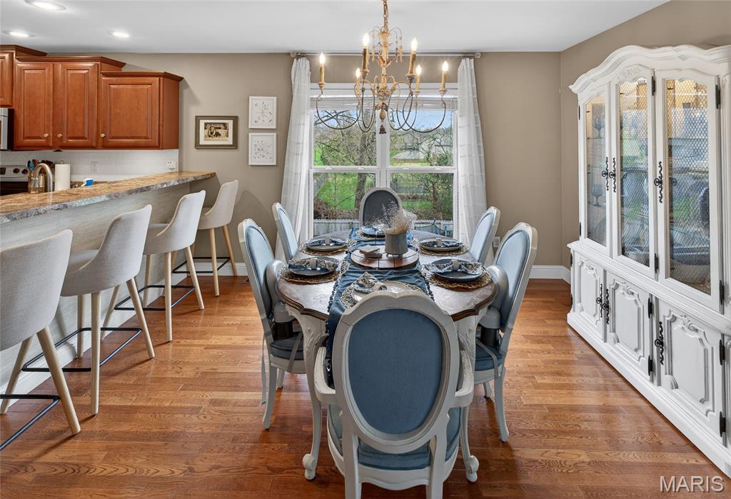 OAK CREEK - Residential