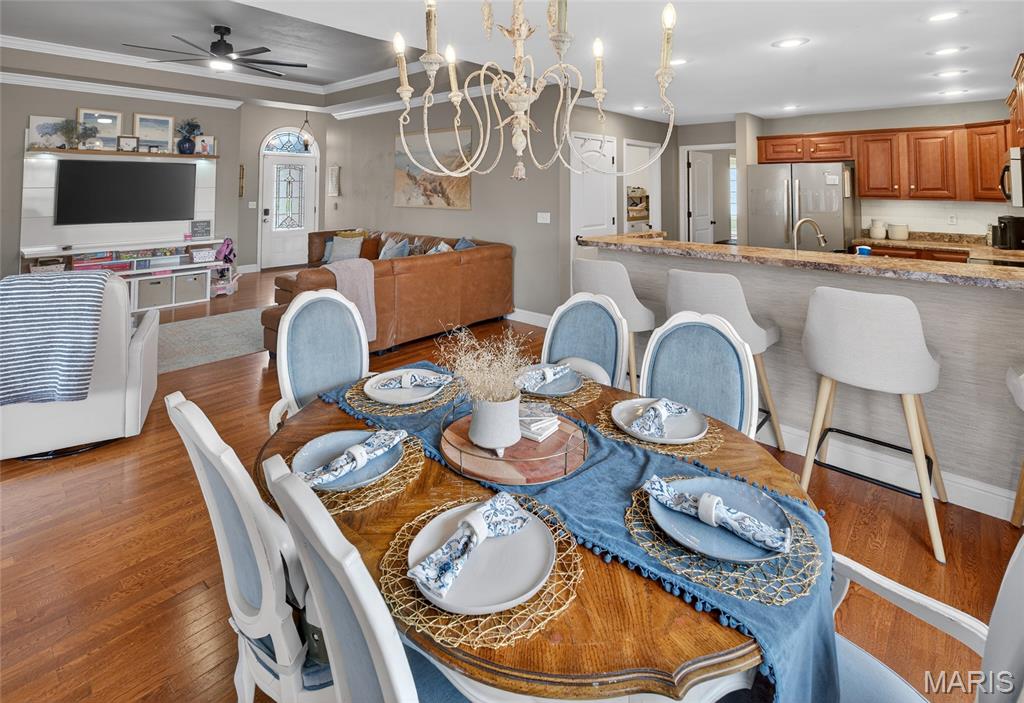 OAK CREEK - Residential