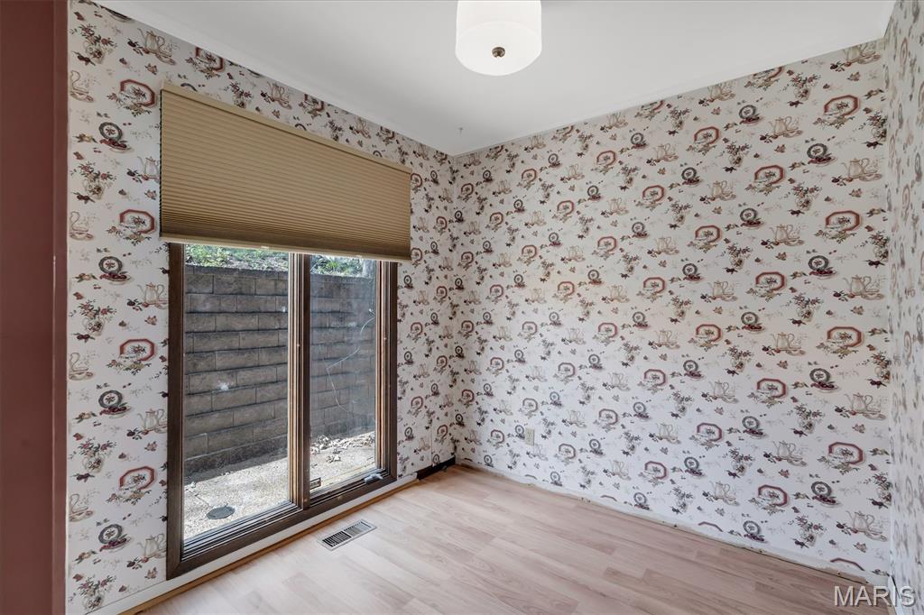 Birnamwood Condo Ph 1 - Residential