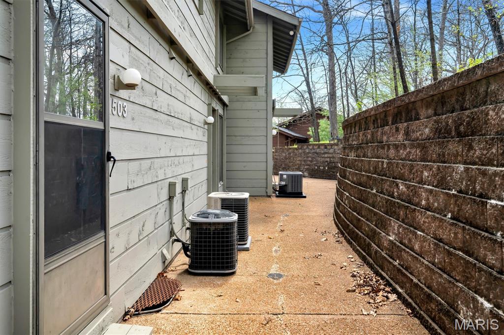 Birnamwood Condo Ph 1 - Residential