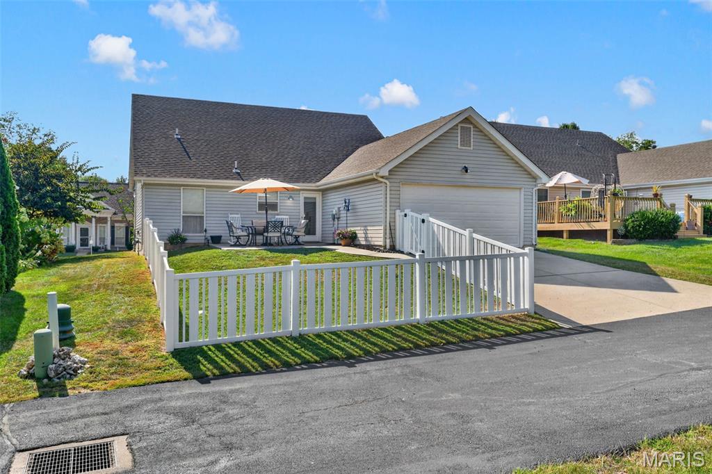 312 Hawks View Drive