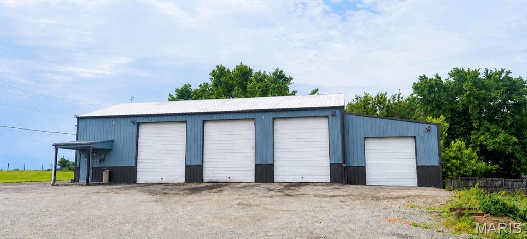 NA - Commercial Sale