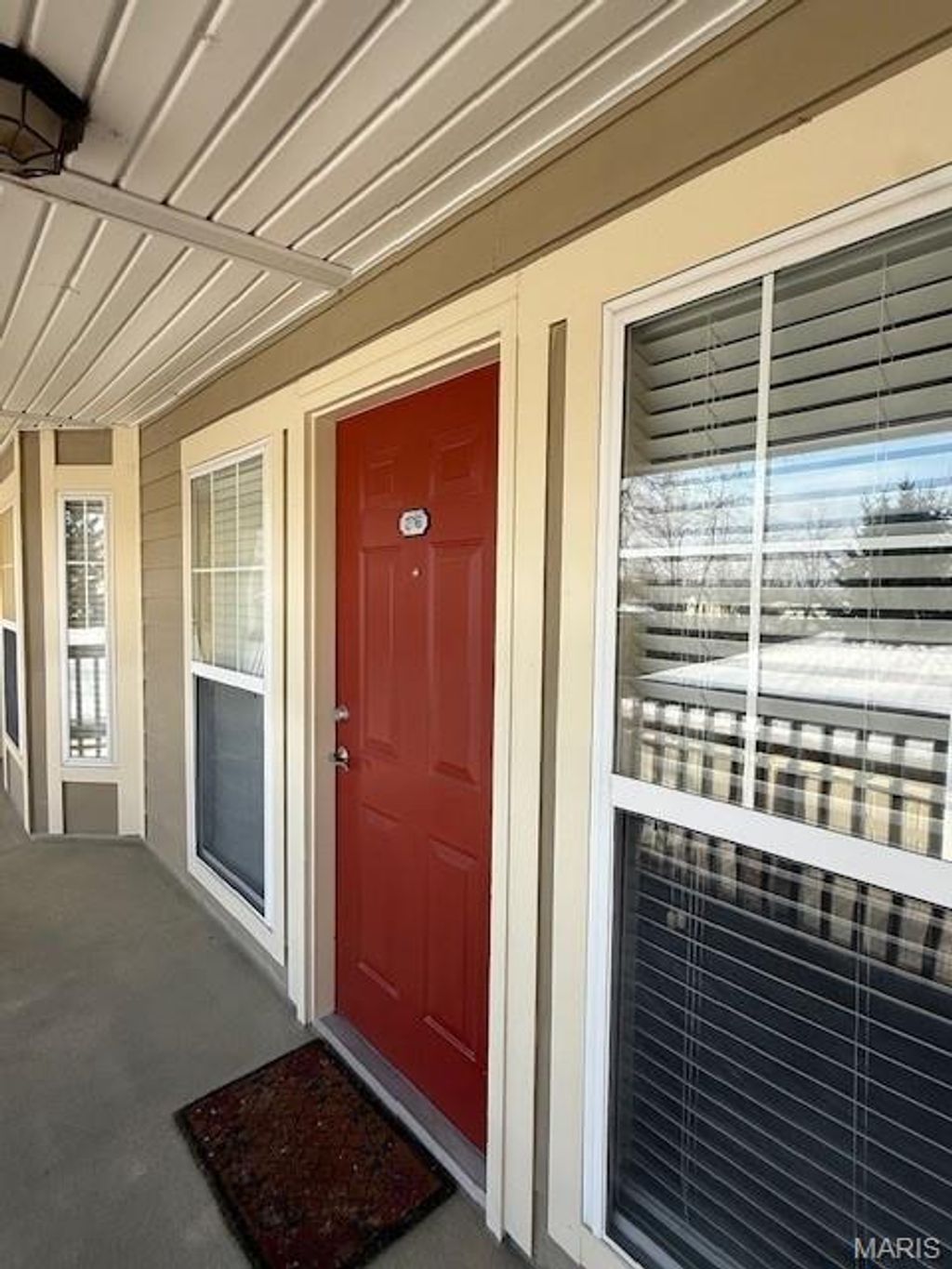 Photo of 2716 McKnight Crossing Court, St Louis, MO 63124 (MLS # 25079624)