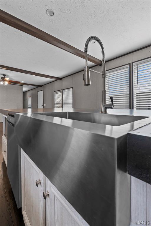 Keolani Estates Mobile Home Park - Residential