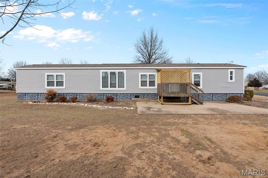 Move-In Ready 3 Bed / 2 Bath Mobile Home 
Located at 85 Mauna Kea, Benton, MO, in the Gated Keolani Estates Mobile Home Park
Offered at $70,000

Looking for a clean, modern home with space, style and affordability? Purchased brand new in 2022, this one-owner, single-wide mobile home is move-in ready.

With 3 bedrooms, 2 full bathrooms, and 1,200 sq. ft., this home offers a bright, open layout and a modern country feel. Step into a spacious kitchen filled with natural light thanks to floor-to-ceiling windows, and enjoy the upgraded touches including a farmhouse sink, large kitchen island/bar, and stainless-steel appliances (all less than one year old — refrigerator, range, and dishwasher included).

Walk through the beautiful sliding barn doors to access the private master suite, which features dual walk-in closets and a large bathroom complete with double sinks, a soaker tub, and a separate shower.

Additional features include:
Ecobee smart thermostat.
No carpet.
Standalone laundry room.
Overhead LED can lighting.
New porch with poly covering (added less than one year ago).?
HVAC filters changed monthly.

Community & Utilities:
Safe gated community with keycard access.
Public water & sewer.
SEMO Electric.
GoSEMO Fiber internet available.
Monthly lot rent: $275 (includes water, sewer & trash)

Important Notes:
Home only for sale; no real estate included.
Buyer must be approved by Ferrell Mobile Homes if the home will remain in Keolani Estates

This home is clean, updated, and ready for its next owner. Don’t miss your chance to make it yours!