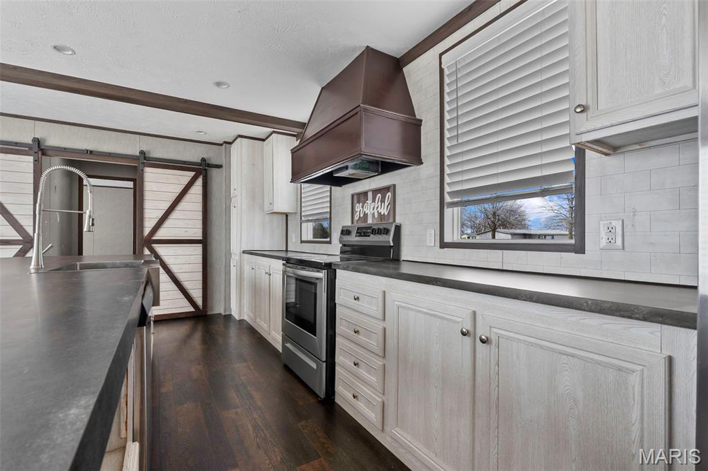 Keolani Estates Mobile Home Park - Residential