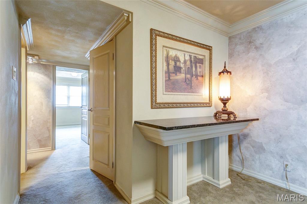 Delcrest Condo - Residential