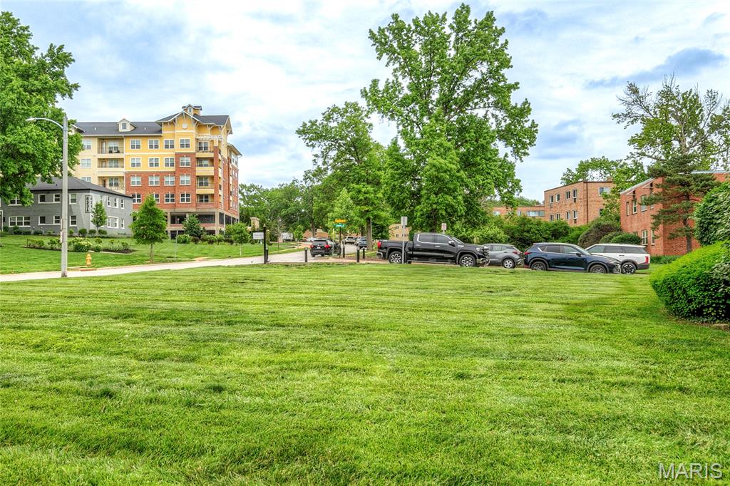 Delcrest Condo - Residential