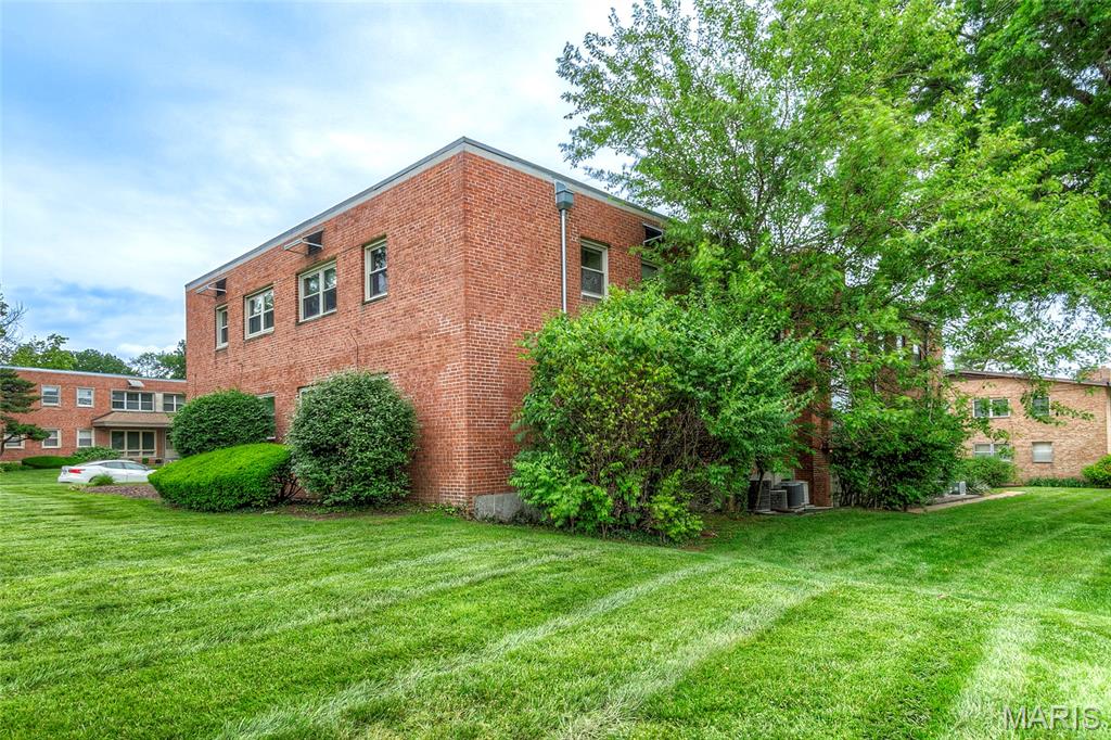 Delcrest Condo - Residential
