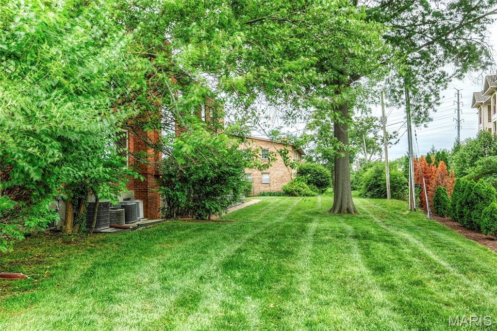 Delcrest Condo - Residential
