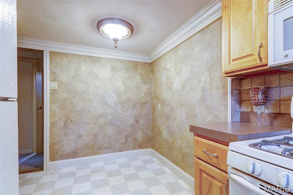 Delcrest Condo - Residential
