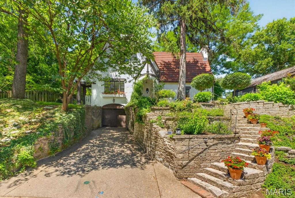 149 Valley Road