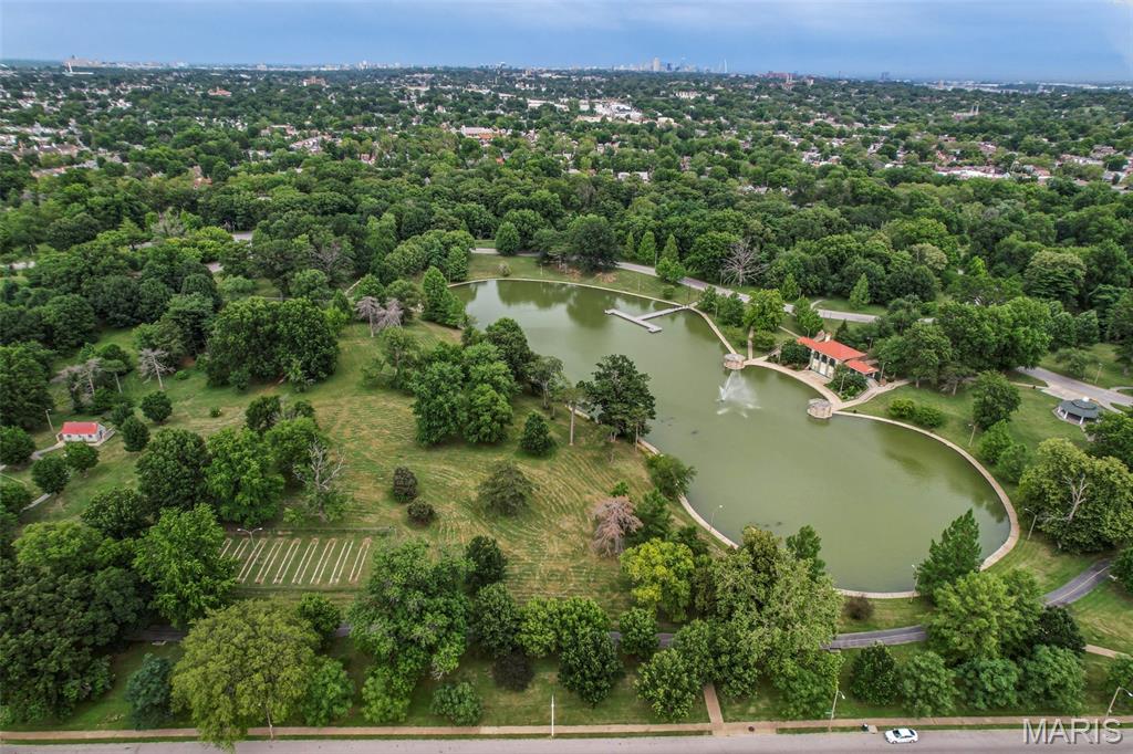 Carondelet - Residential