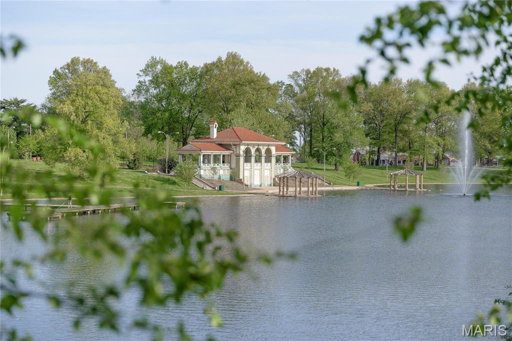 Carondelet - Residential