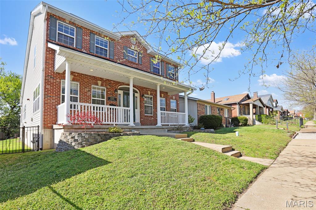 Carondelet - Residential