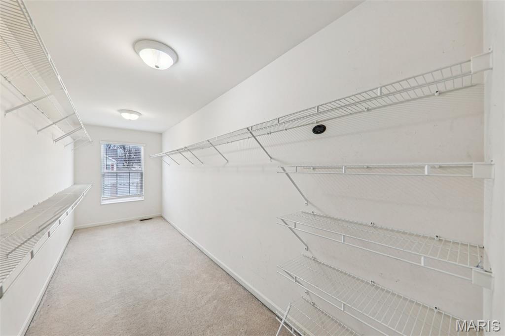 Manors At Bellerive One - Residential