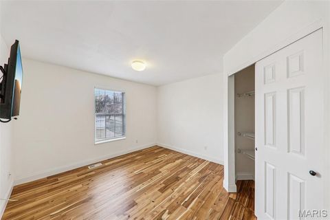 Tiny photo for 13232 Dartagnan Court, Creve Coeur, MO 63141 (MLS # 26009649)