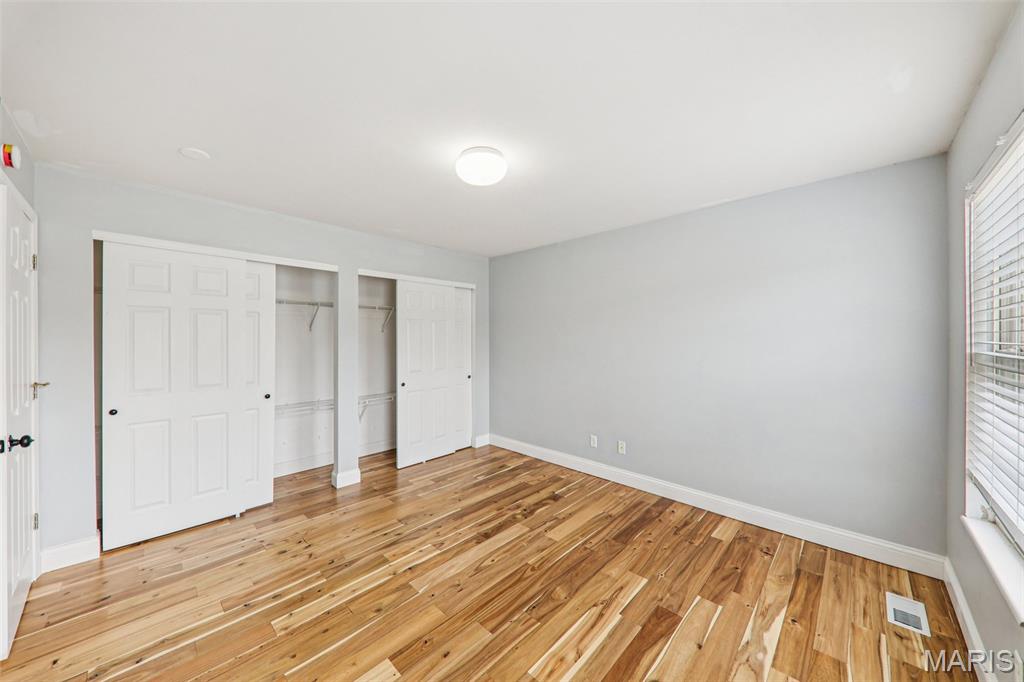 Manors At Bellerive One - Residential