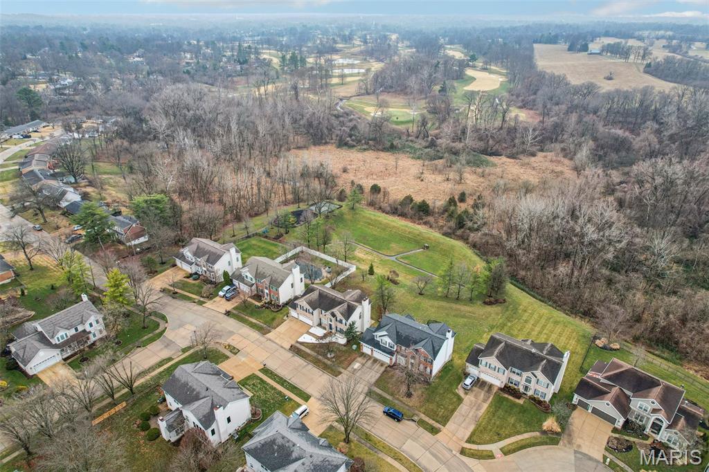 Manors At Bellerive One - Residential