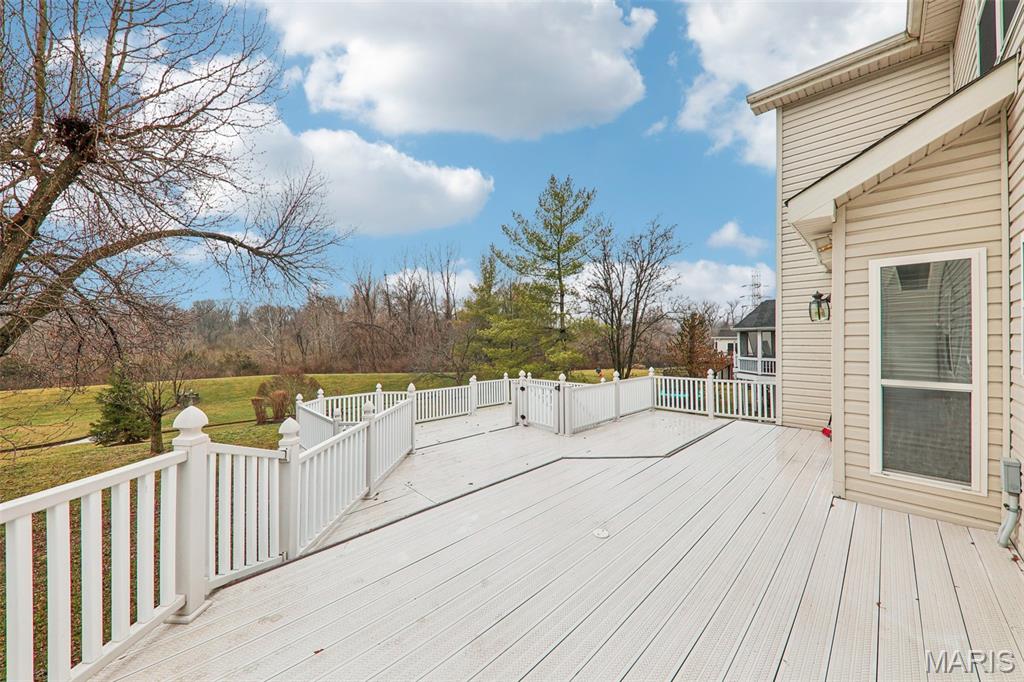 Manors At Bellerive One - Residential