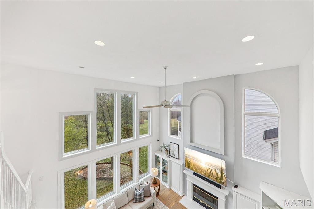 Manors At Bellerive One - Residential